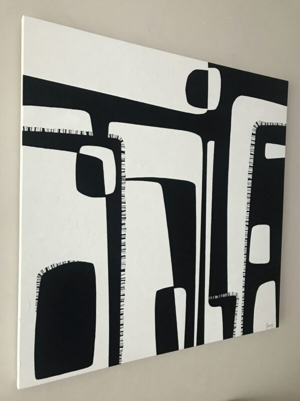 Side view of Contrasts by Yelena Revis showing finished gallery-wrapped edges
